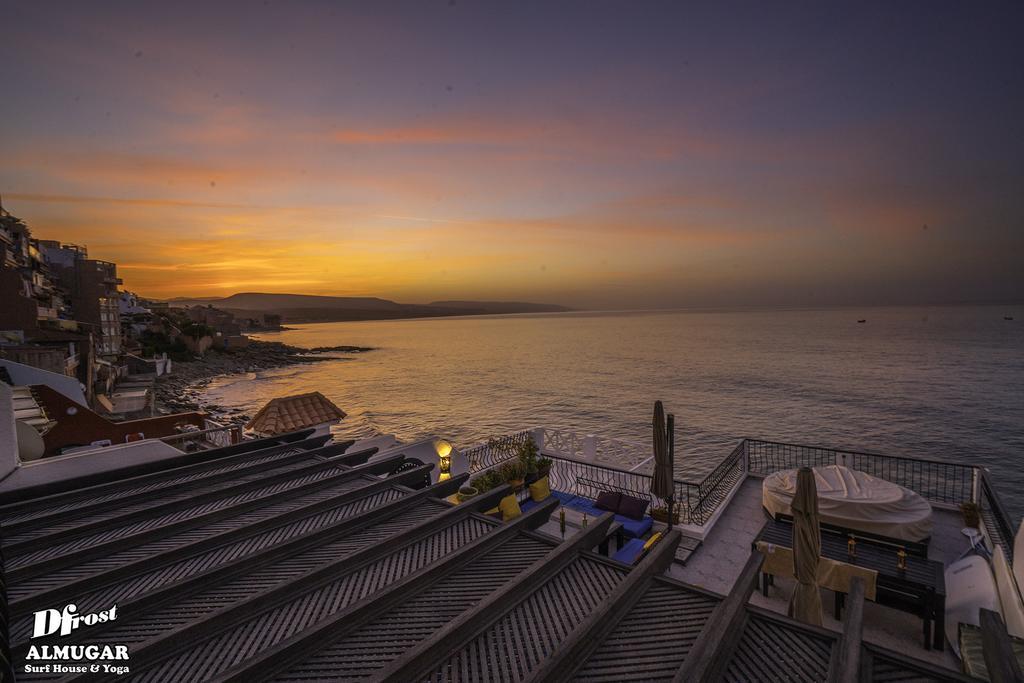Dfrost Almugar Surf And Yoga Taghazout Ngoại thất bức ảnh