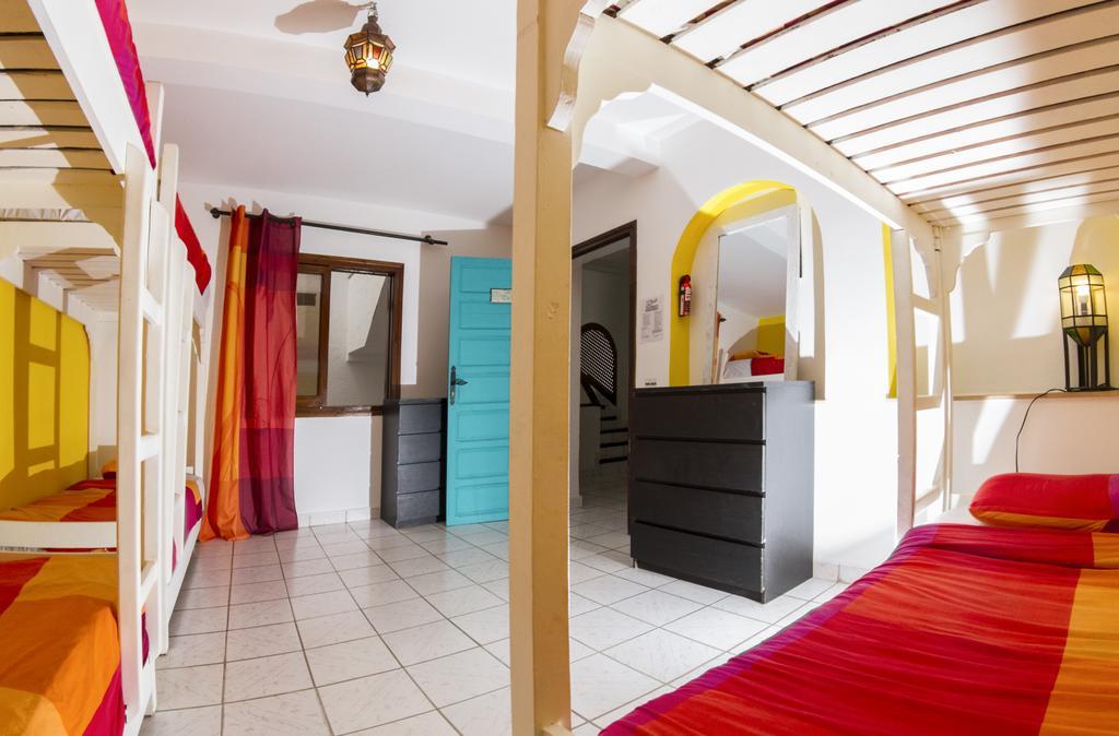 Dfrost Almugar Surf And Yoga Taghazout Ngoại thất bức ảnh