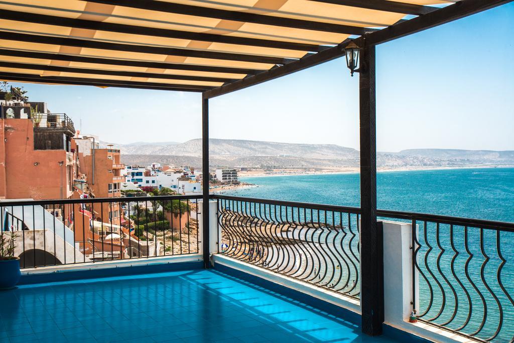 Dfrost Almugar Surf And Yoga Taghazout Ngoại thất bức ảnh